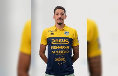 Scandal în Superliga! Nu mai vine la antrenamente, chiar dacă a semnat pe 4 ani: a primit bani mai mulți din Arabia Saudită