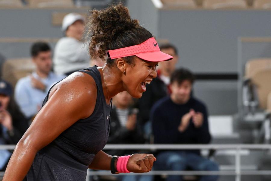 Iga Swiatek, la un pas de ELIMINARE la Roland Garros! » A revenit incredibil în fața unei Naomi Osaka extraordinare