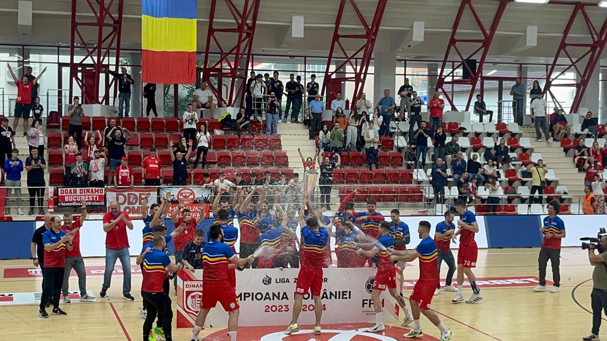 S-a încheiat o eră în Ștefan cel Mare » Xavi Pascual pleacă de la Dinamo și merge în Ungaria să câștige Liga Campionilor