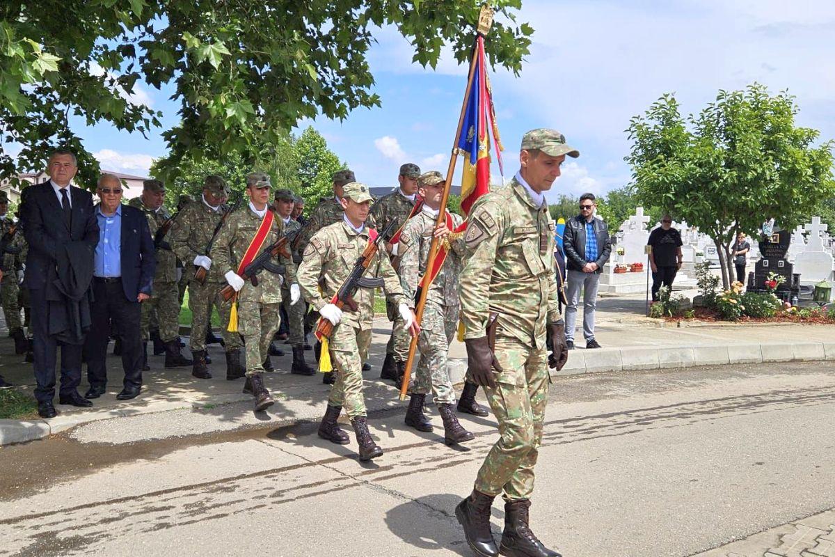 Marele Ștefan Birtalan a fost înmormântat cu onoruri militare în Cimitirul Ghencea