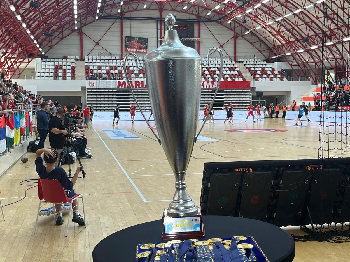 S-a încheiat o eră în Ștefan cel Mare » Xavi Pascual pleacă de la Dinamo și merge în Ungaria să câștige Liga Campionilor