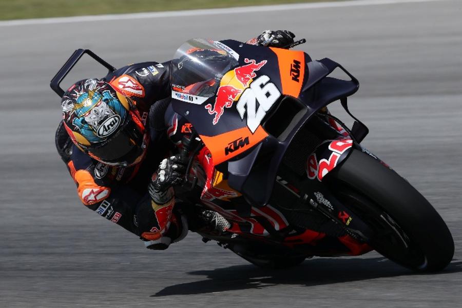 Evenimentul „Red Bull Showrun by ALUMIL”: spectacolul impresionant de sport motorizat la Atena!