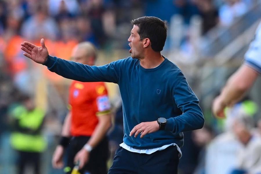 Cristi Chivu a avut 13 meciuri pe banca tehnică a Parmei / Foto: Instagram Jucătorul Parmei despre Chivu: „Ne lipsea un lider cu personalitatea lui. A fost crucial pentru cariera mea!”