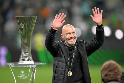 Enzo Maresca a cucerit primul trofeu pe banca lui Chelsea // foto: Guliver/gettyimages