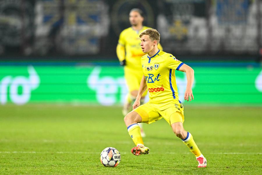 Tomas Jyry, jucând pentru Petrolul // foto: Imago Images Mijlocașul de 25 de ani de la Petrolul, convocat în premieră la echipa națională