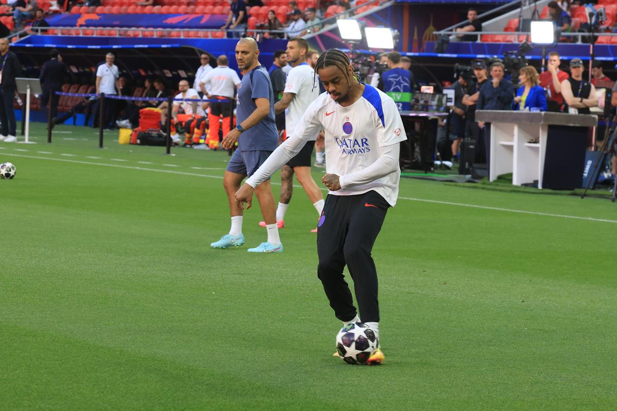 Luis Enrique a stârnit hohote de râs în sală, înainte de finala cu Arsenal: „Dar știți cum e să joci pentru al doilea?!”