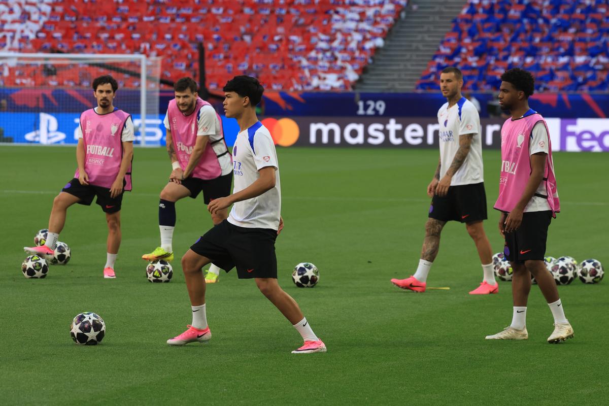 Luis Enrique a stârnit hohote de râs în sală, înainte de finala cu Arsenal: „Dar știți cum e să joci pentru al doilea?!”