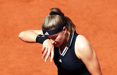 Sorana Cîrstea a scăpat de un cap de serie: finalista de la Roland Garros, eliminată surprinzător