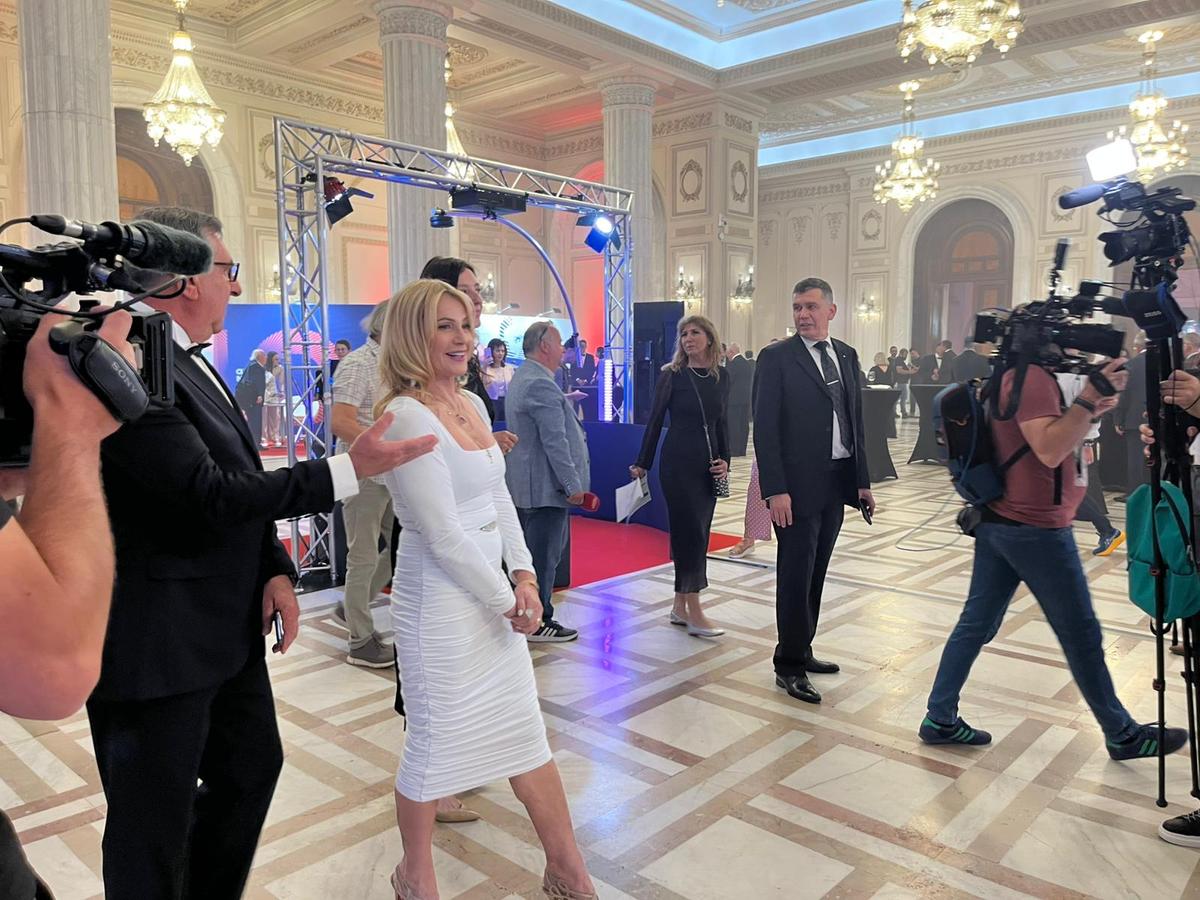 Gala Nadia