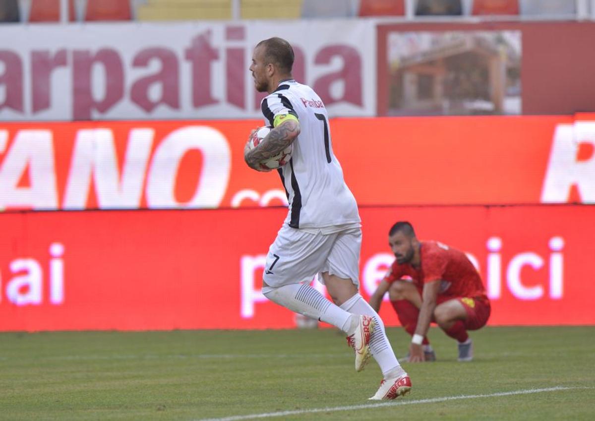 FOTO ASTRA - FCSB 29.06.2020