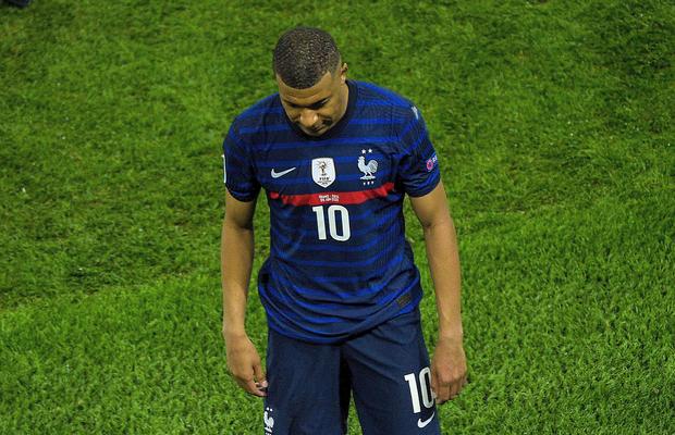 Mbappe, mesaj după ce a ratat penalty-ul decisiv în Franța - Elveția: „Îmi pare rău! Am dat greș”