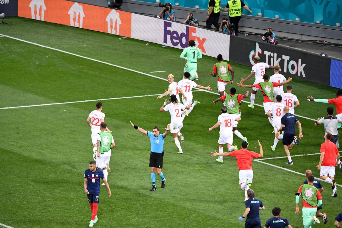 Tristețe și bucurie după Franța - Elveția pe Arena Națională // FOTO: Imago & Guliver/GettyImages
