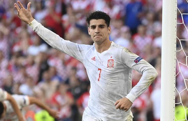 Pentru hateri, cu dragoste! Gestul făcut de Alvaro Morata după ce a marcat golul decisiv din prelungirile partidei cu Croația
