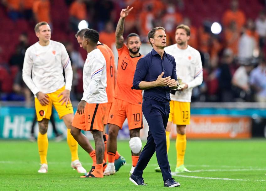 Frank de Boer (51 de ani) a fost demis din funcția de selecționer al Olandei. Naționala batavă a părăsit Euro 2020 în faza optimilor de finală, învinsă de Cehia, scor 0-2.