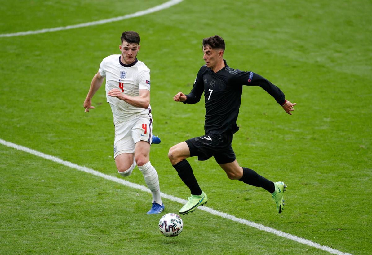 Două momente tari la Anglia - Germania 2-0 » Ce a cerut Haaland la pauză + reacția virală a lui Rio Ferdinand de la final