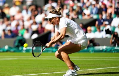 Simona Halep a făcut show la Wimbledon » A câștigat un punct după o lovitură spectaculoasă