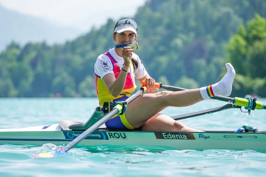 Canotoarea Ionela Cozmiuc, campioană mondială și europeană: „Adrenalina din concurs te face să uiți de greul antrenamentelor”