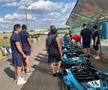 Au dat balonul de rugby pe viteză! În plină pregătire pentru Mondial, „stejarii” s-au întrecut azi la karting: „Ce încet merg” / „Nu au putere astea, suntem prea grei”