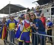 Ionela Cozmiuc și Elisabeta Lipă mândre după o cursă încheiată cu medalia de aur FOTO Cristi Preda