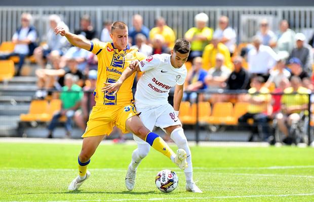 5 concluzii după primul test al Rapidului în această vară: „Nu mai plânge, joacă fotbal!” + Ce inovații propune Adrian Mutu
