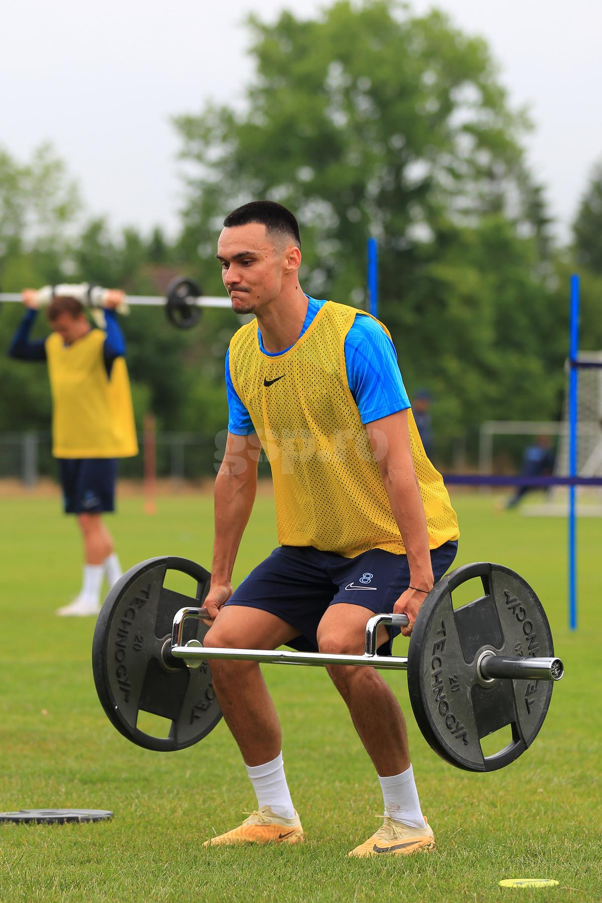 Noul transfer de la FCSB ajunge sâmbătă în cantonament