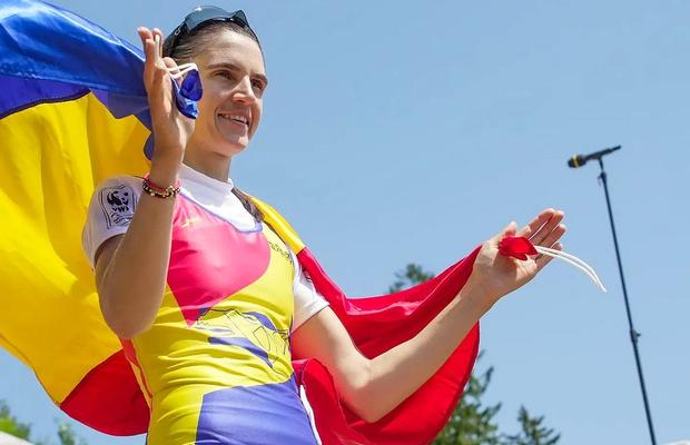 Canotoarea Ionela Cozmiuc, campioană mondială și europeană: „Adrenalina din concurs te face să uiți de greul antrenamentelor”