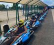 Au dat balonul de rugby pe viteză! În plină pregătire pentru Mondial, „stejarii” s-au întrecut azi la karting: „Ce încet merg” / „Nu au putere astea, suntem prea grei”