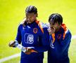 Georginio Wijnaldum, concurând la freză cu Jeremie Frimpong / Foto: Imago