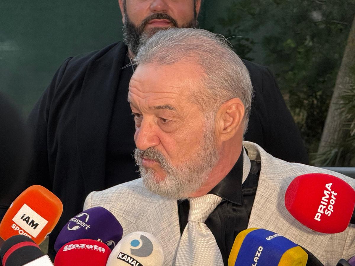 Cum a apărut Gigi Becali la nunta cuplului Kira Hagi - Thomas Ferfelis: „Am inima nebună, îmi vine să dansez!”