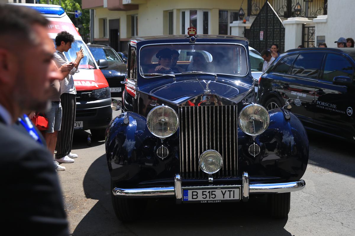 Gică Hagi este un tată fericit: „Am fost personal la Paris să o aduc”