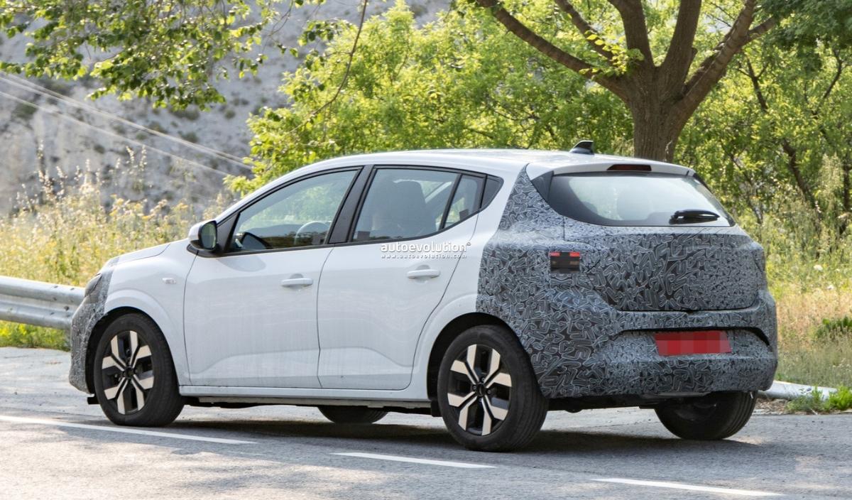 Imagini cu noua Dacia Sandero