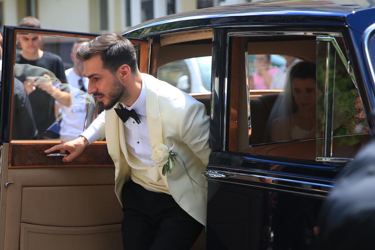 Gică Hagi este un tată fericit: „Am fost personal la Paris să o aduc”
