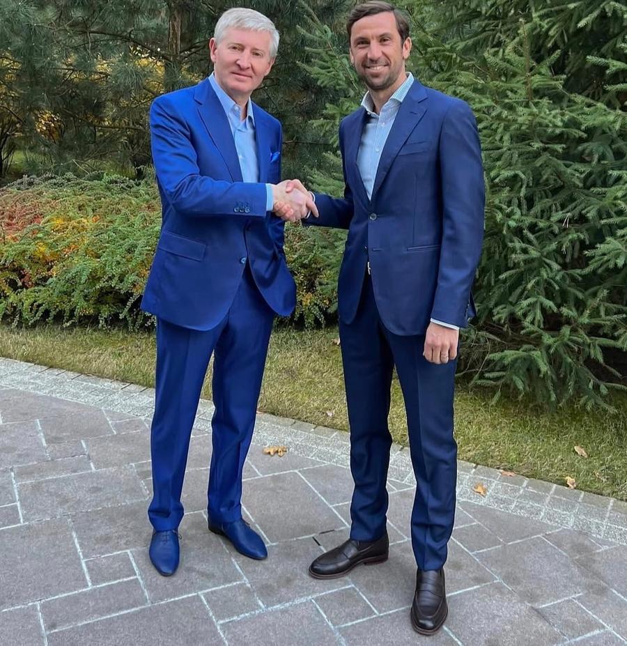 Dezvăluiri despre unul dintre „locotenenții” lui Mircea Lucescu: „Aveți de la mine suma asta, tu, tu, tu! Când a văzut nea Mircea ce mașină am...”