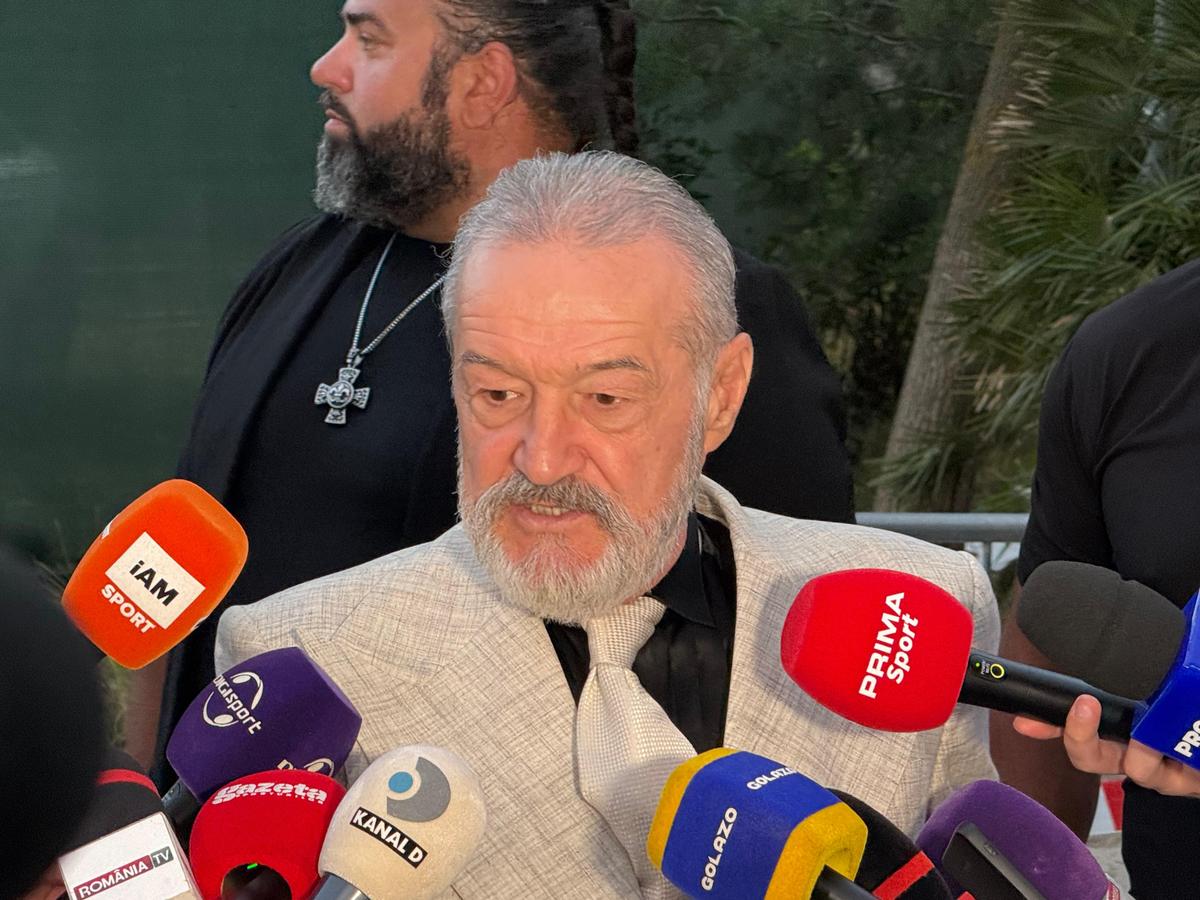 Cum a apărut Gigi Becali la nunta cuplului Kira Hagi - Thomas Ferfelis: „Am inima nebună, îmi vine să dansez!”