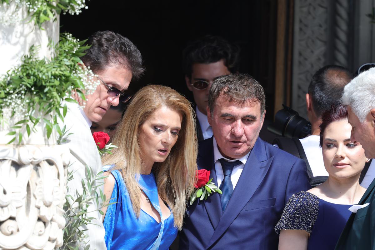 Imagini după cununia religioasă a Kirei Hagi cu Thomas Ferfelis