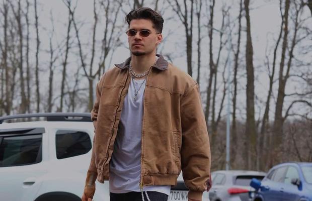 Ianis Hagi merge pe mâna lui Cristi Chivu: „E un exemplu!” + mesaj pentru criticii reșițeanului: „Zece ani”