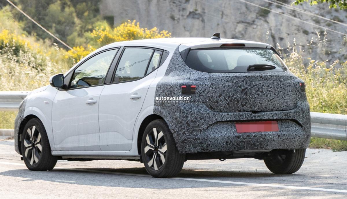 Noua mașină Dacia va fi lansată în curând: imaginile au scăpat pe net » Va fi mai ieftină decât Renault sau Peugeot
