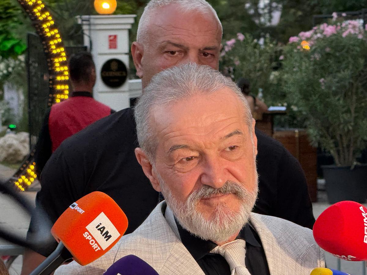 Cum a apărut Gigi Becali la nunta cuplului Kira Hagi - Thomas Ferfelis: „Am inima nebună, îmi vine să dansez!”