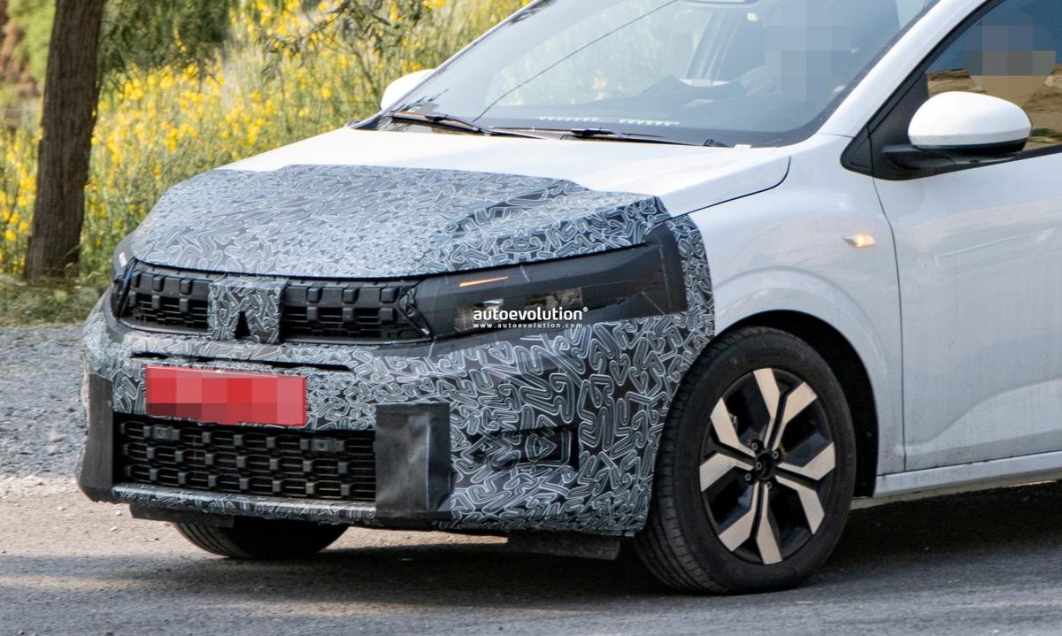Imagini cu noua Dacia Sandero
