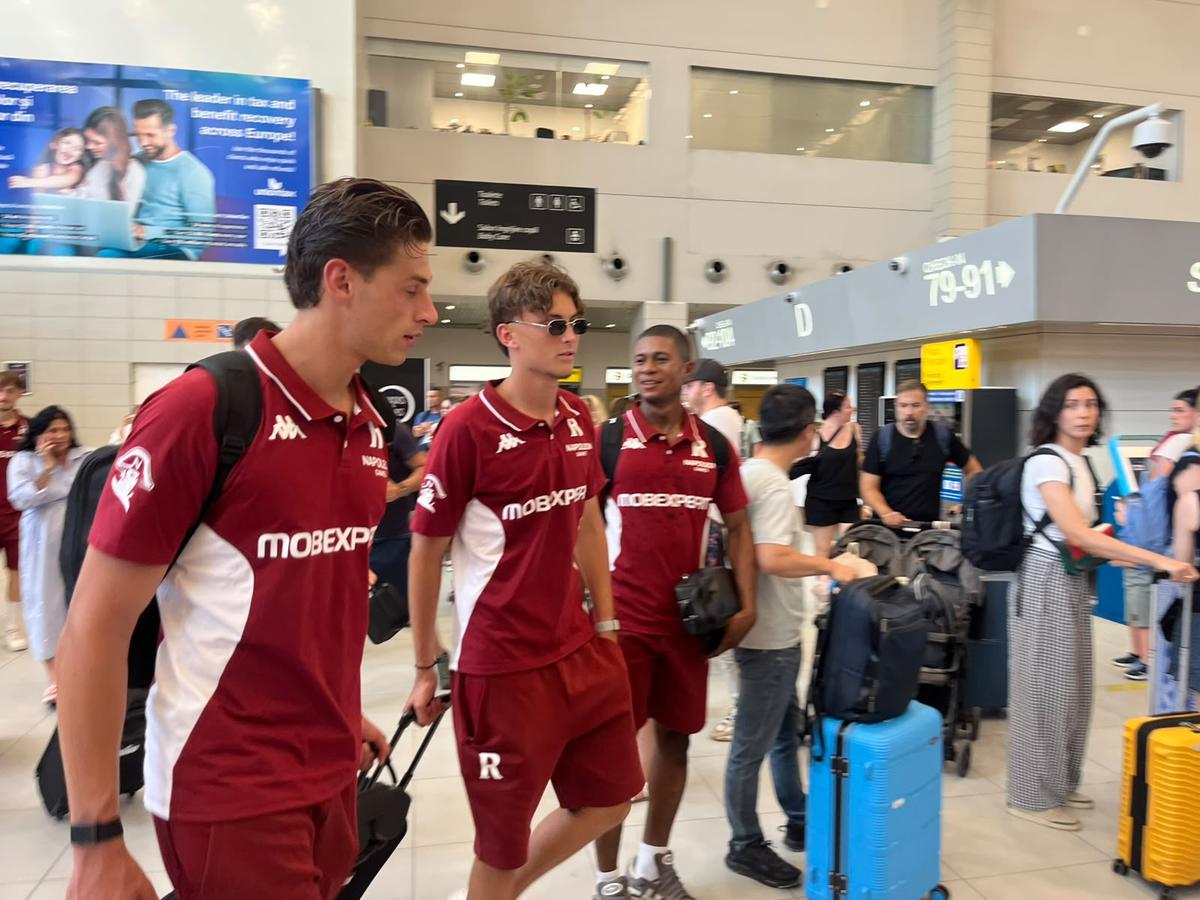 Rapid a plecat în cantonamentul din Austria