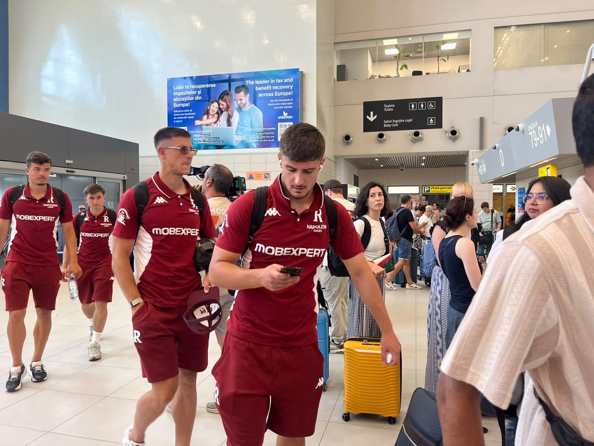 Rapid a plecat în cantonamentul din Austria