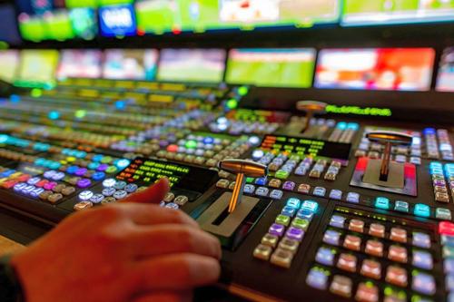 Returul din România, U Cluj - Dinamo Kiev, va fi transmis pe Digi Sport
