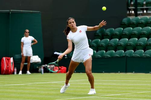 Emma Răducanu s-a retras de la Wimbledon/Foto: Getty Images