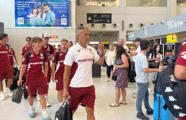 Rapid a plecat în Austria » Abia a fost transferat și a urcat în avion