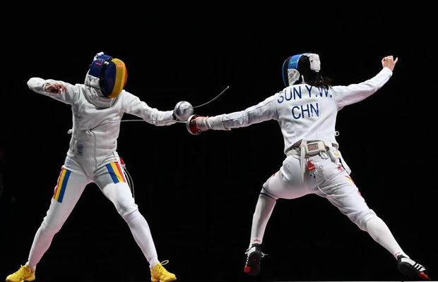 Paradox în sportul românesc: scrima, ultima în preferințele românilor, dar a 3-a la buget