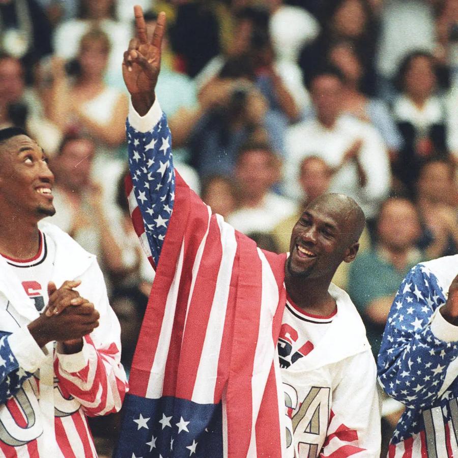 Michael Jordan este recunoscut ca cel mai mare jucător de baschet al tuturor timpurilor Pep Guardiola, susprins de starul din alt sport: „Nu știam că mă cunoaște”