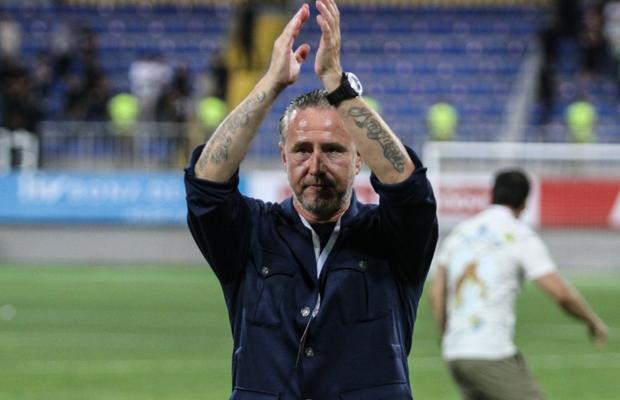 Ce surpriză! Reghecampf a adus un mare rapidist la Neftchi Baku, imediat după calificarea în turul 3 preliminar din Conference League