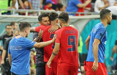 Nou MVP la FCSB » Dică a făcut invers decât Becali și l-a salvat: a fost cel mai bun jucător de pe teren
