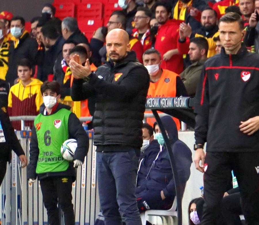 Au demis antrenorul înainte de returul Sepsi - CSKA Sofia » Înlocuitorul a fost propus și la FCSB