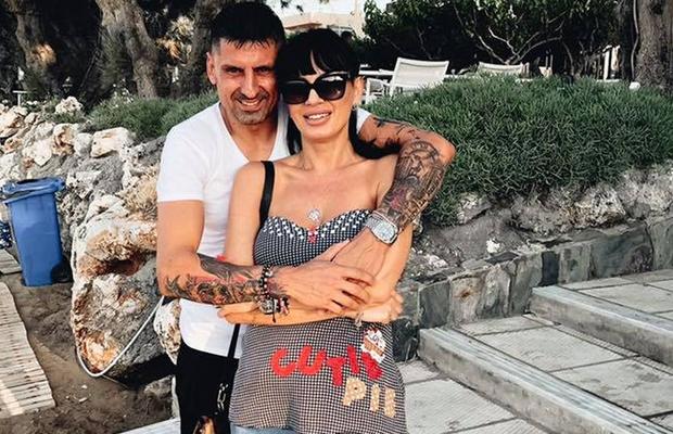 Mihaela Dănciulescu face senzație la piscină: imaginea postată de Danciu cu soția